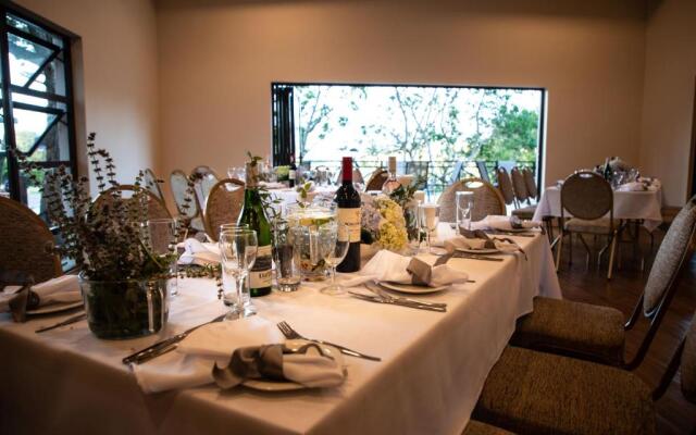 Far Hills Country Hotel
