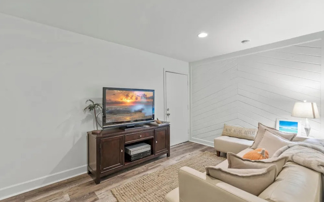 Sea Winds Condominiums C