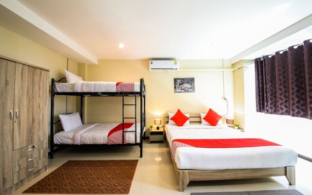 OYO 118 Beach Walk Stay