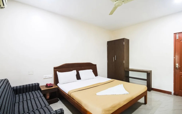 SPOT ON 44152 Lk Residency