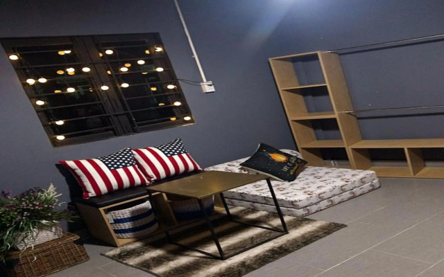 The Green House The Private Near Airport