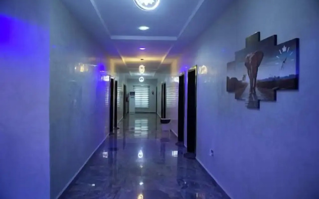 Celebrity Hotels