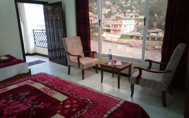 Riveria The Edge Hotel