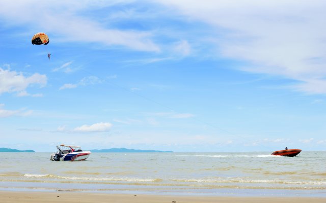 Holiday Inn Express Pattaya Central, an IHG Hotel