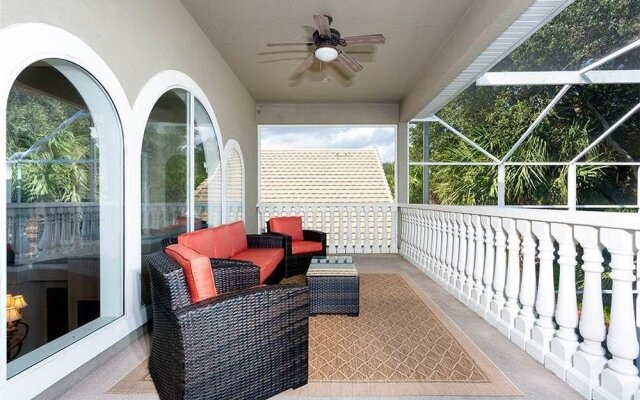 Blue Heron 4 Br home by RedAwning
