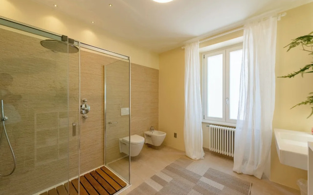 Life & View Luxury Apartment