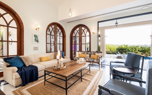 LohonoStays Sacri Borod Hill 6