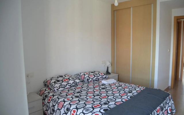 Precioso apartamento con garaje en Ares.