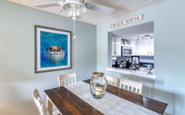 Ocean and Racquet #3116