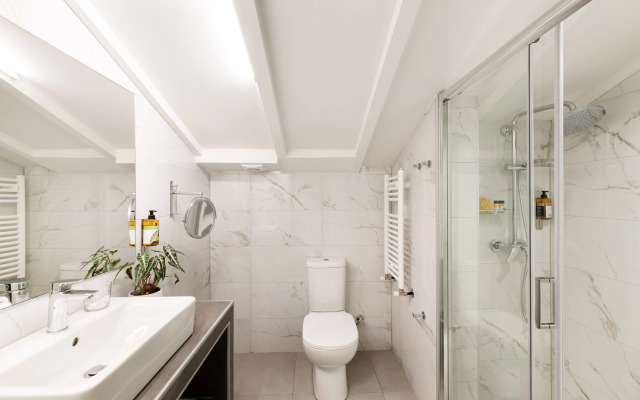 Thess Residences