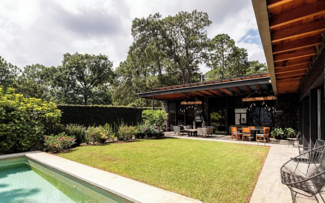 Pedacito de Lago - Lakeview Home