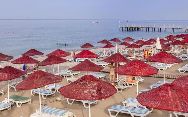 Holiday Garden Resort