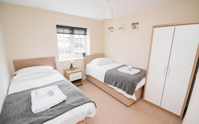 Sandall Apartment