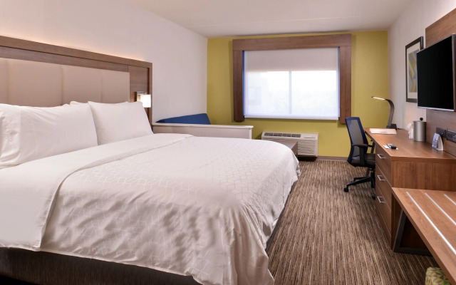 Holiday Inn Express Hotel & Suites Mesquite by IHG