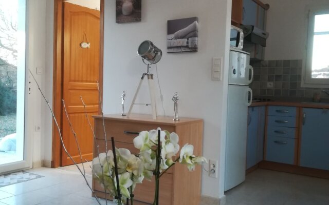 Studios Villa Eden