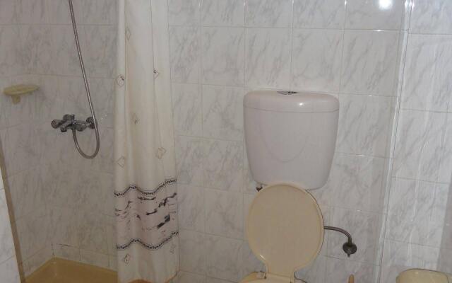 Michalis Studios & Apartments