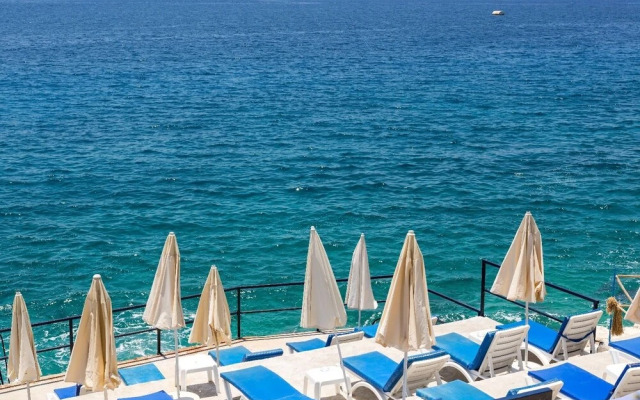 Sardunya Hotel
