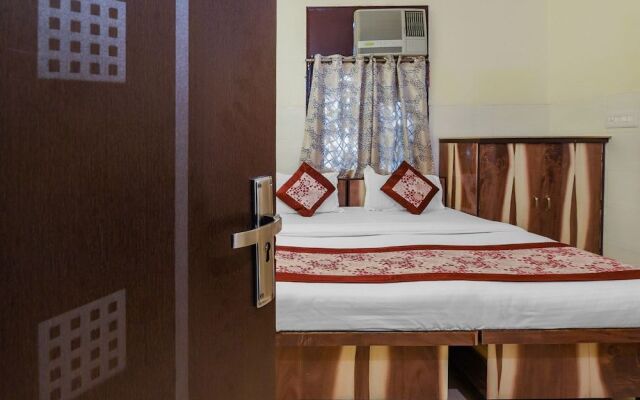 OYO 22322 Hotel Discovery Inn