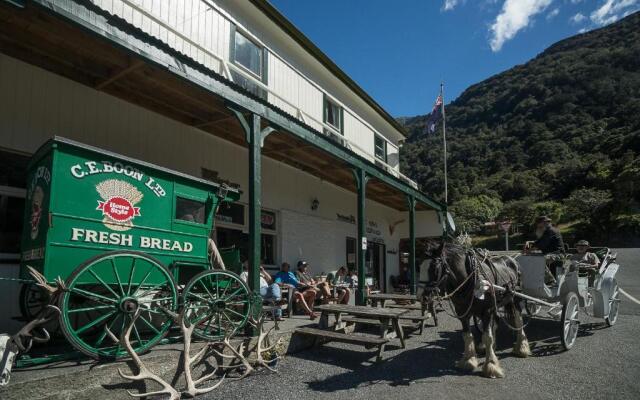 Otira Stagecoach Hotel