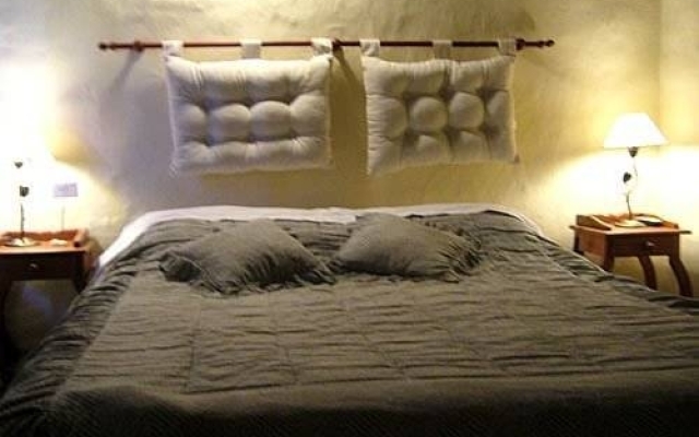 Hosteria y Cabañas Un Camino en el Cipres