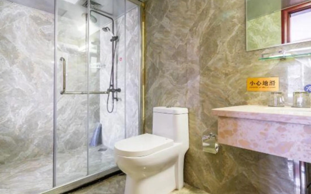 Manhattan International Business Hotel