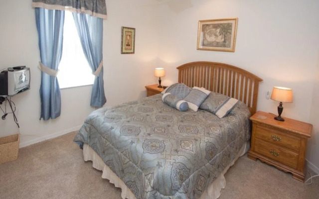 Sunrise Lakes 4 bed / 2.5 bath home