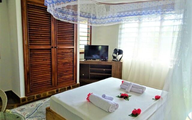 Mugumo Resort