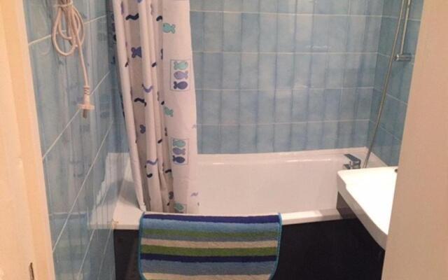 Appartement Enchastrayes, 1 pièce, 4 personnes - FR-1-165A-31