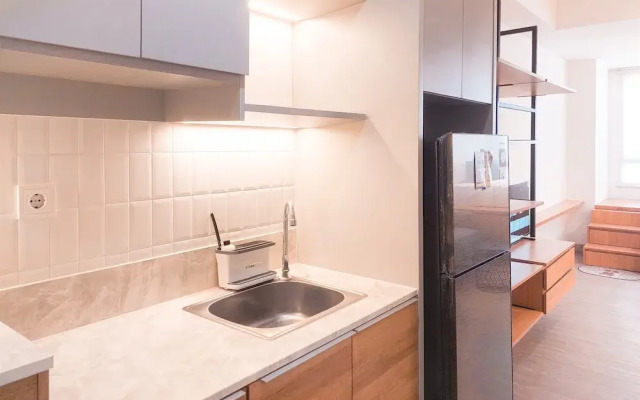 Comfortable Studio At Collins Boulevard Apartment