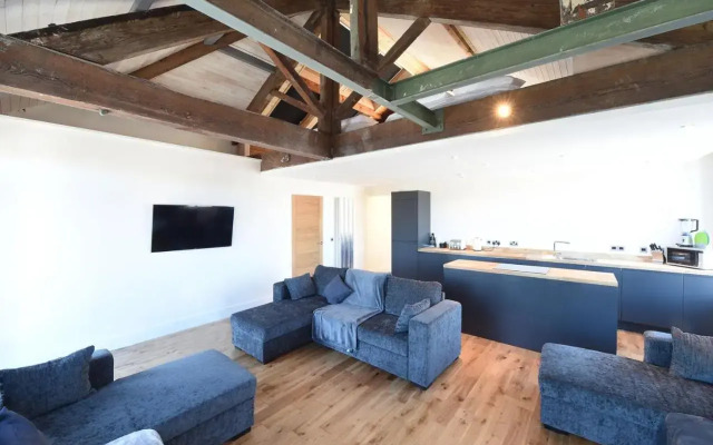 Stunning Penthouse Slps 20 (38 A4)