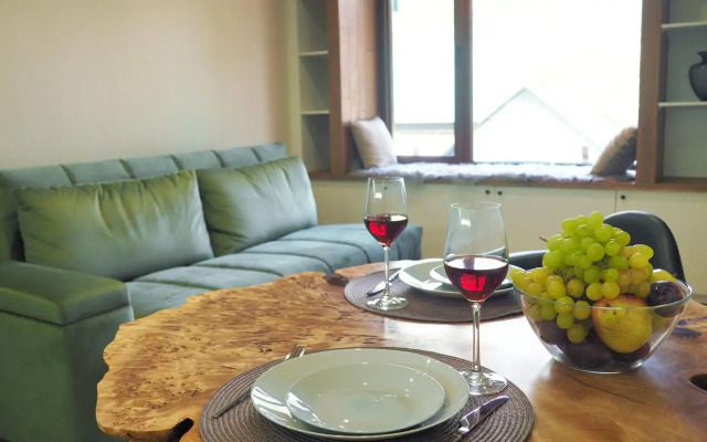 Apartment to Live in the Mountains on Turchinsky street 89