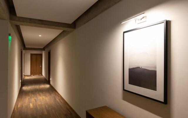 Central Comfort Suites