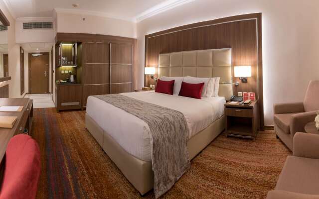 Ramada by Wyndham Continental Jeddah