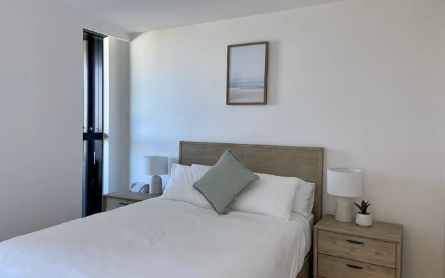 Skygarden Luxury Condo
