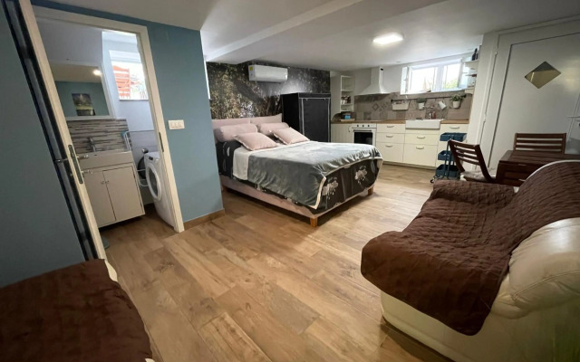 Studio apartman Pod Room