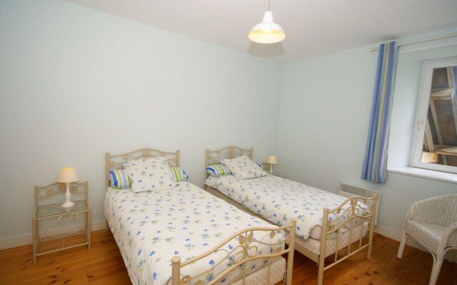 Cozy Farmhouse in Maisons With Fireplace