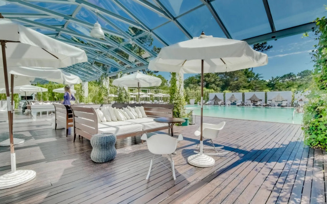 Oceana Suites Yoo Suite 305