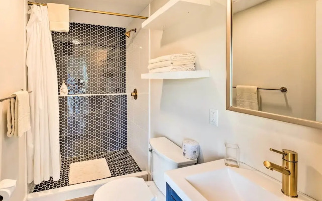 Renovated & Spacious Cabin w/ Patio & Grounds