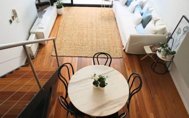 Converted Warehouse With A Local Touch