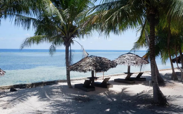 Wakatobi Patuno Diving & Beach Resort