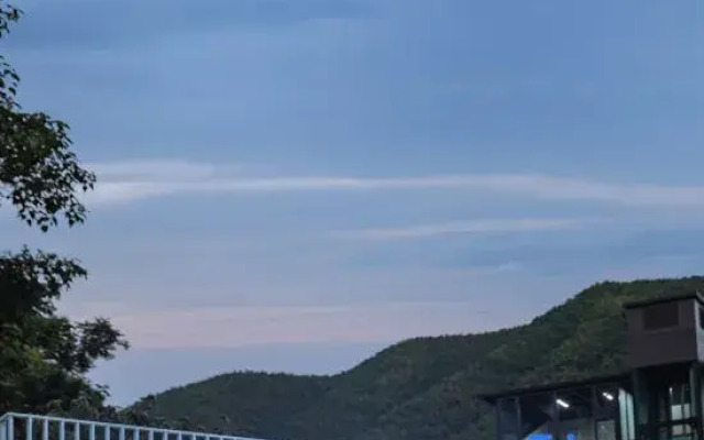 Mountains and mountains SHAN YU SHAN