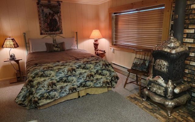 Wagon Wheel Hotel