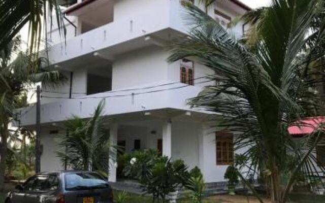 Nilaveli Hybrid Holiday Hotel
