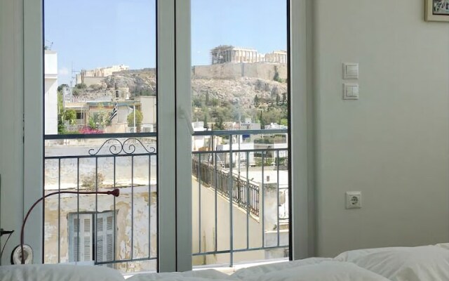 Mind-blowing Acropolis View Apt