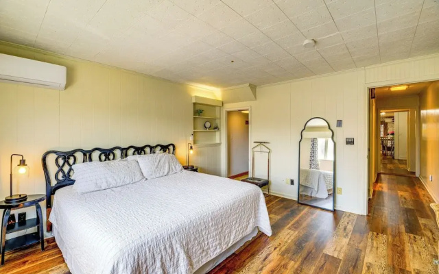 Walkable Townhome: 'M on Main' in Wytheville