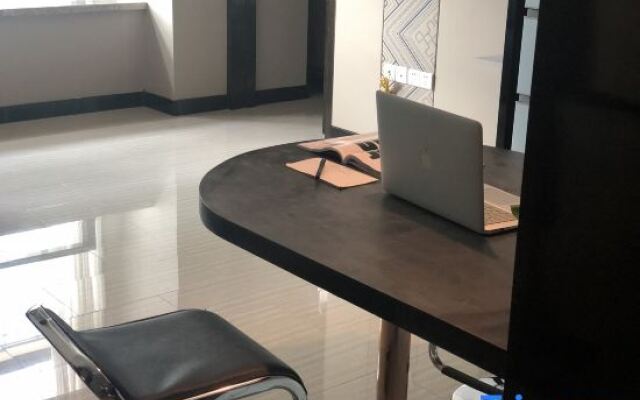 Haikou Sutu Apartment (Shimao Center Wanxiangcheng Branch)