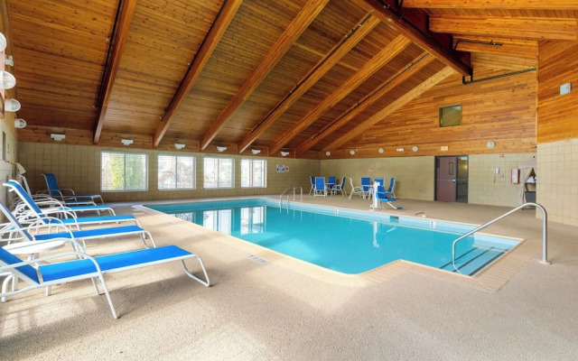 Comfort Inn & Suites Milford