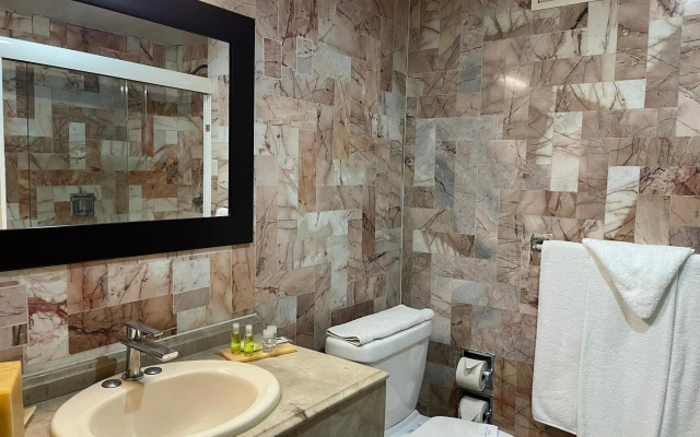 Hotel Victoria Poza Rica by Brahma