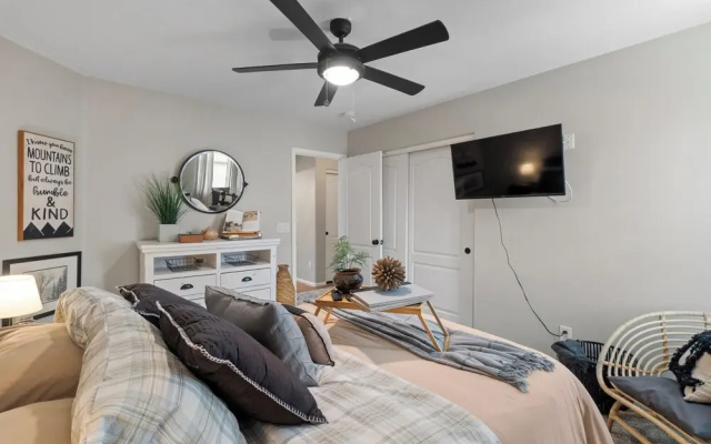 Maricopa Home <1 Mile to The Duke Golf Course!