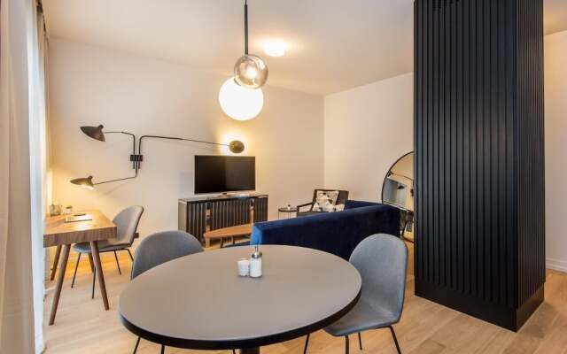 Super-Apartamenty - Targi